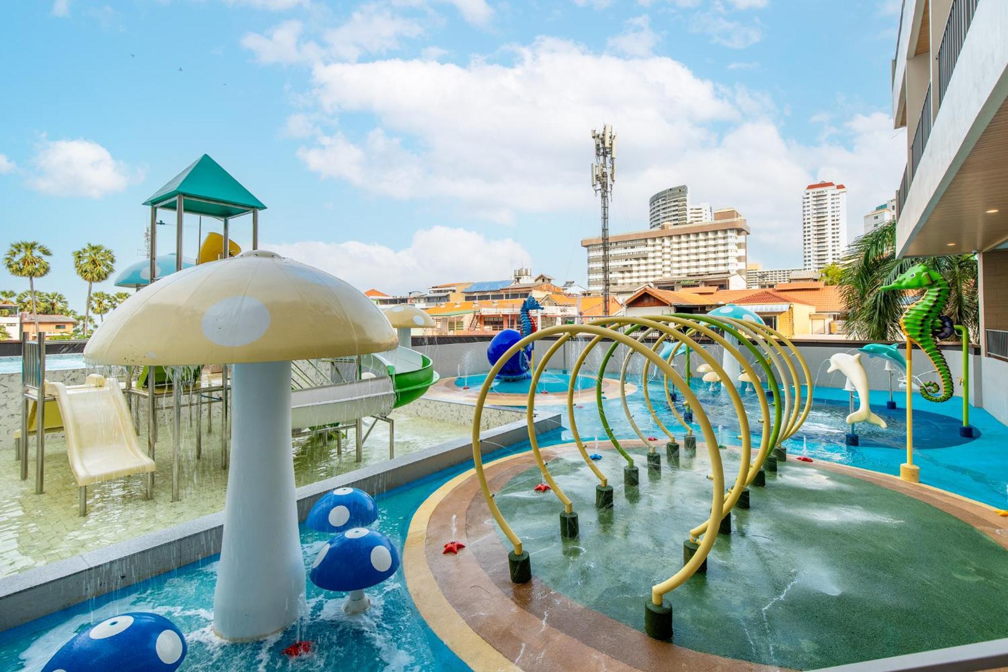 Jomtien Thani Hotel Luaran gambar