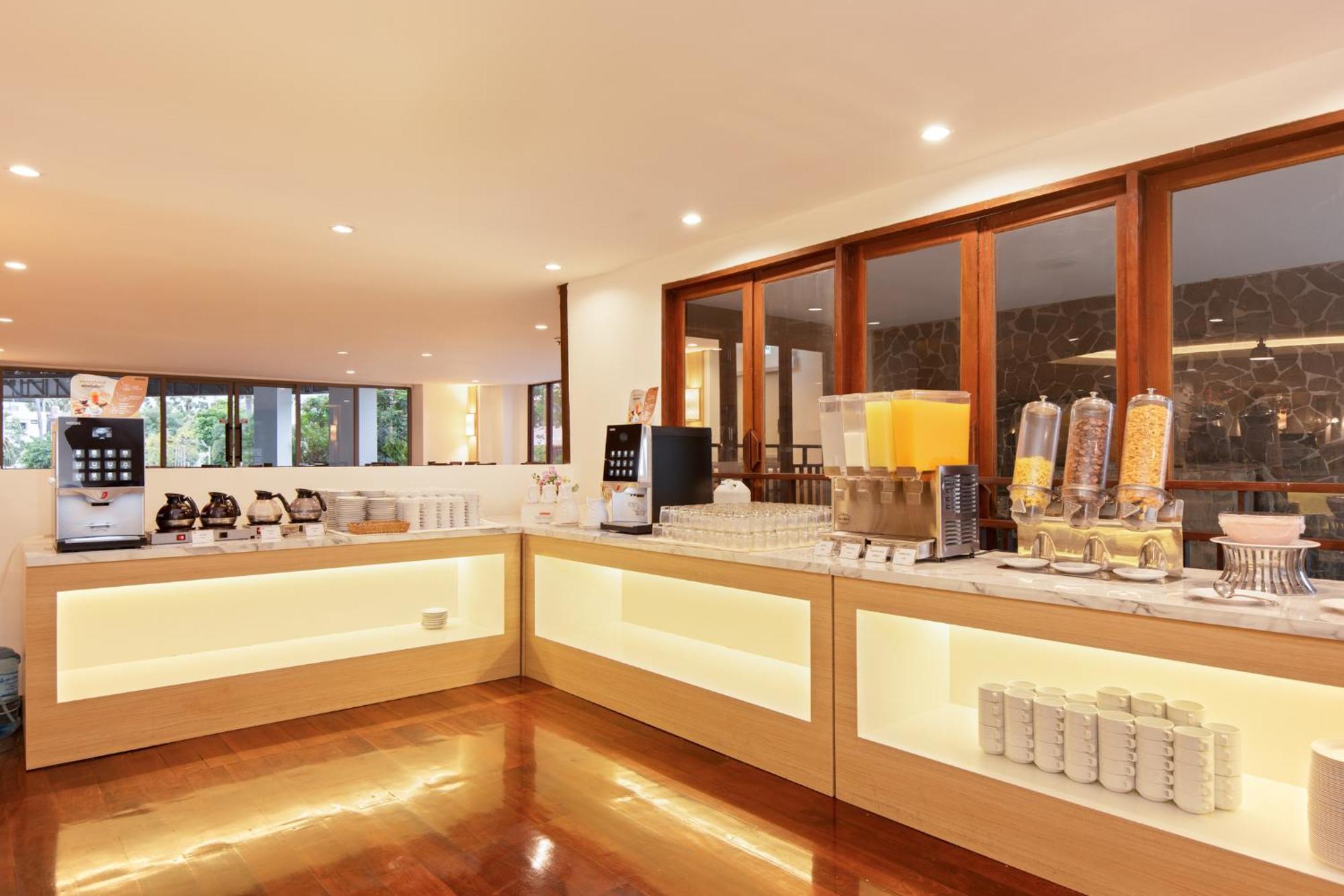 Jomtien Thani Hotel Luaran gambar