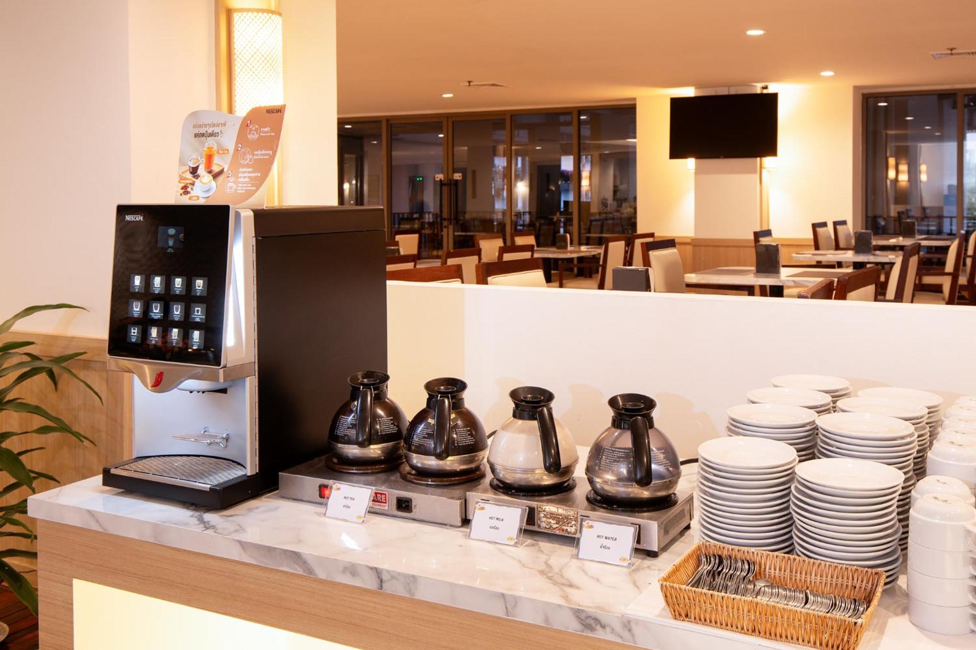 Jomtien Thani Hotel Luaran gambar